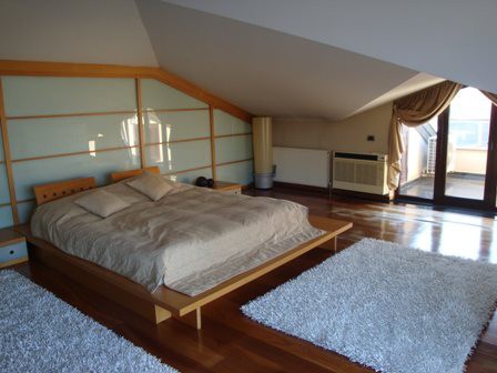 SHORT- TERM RENTAL VILLA ISTANBUL NO 61 bir yılı aşkın bir süre önce güncellendi Location at Asia side kandilli Istanbul.Luxury Fully furnished,650 m2,5 bedroom,2 livingroom,6 bathroom.    vacation of object:  40 Minutes to Istanbul Ataturk Airport 15 Min