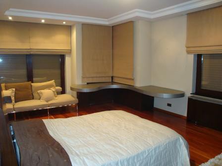 SHORT- TERM RENTAL VILLA ISTANBUL NO 61 bir yılı aşkın bir süre önce güncellendi Location at Asia side kandilli Istanbul.Luxury Fully furnished,650 m2,5 bedroom,2 livingroom,6 bathroom.    vacation of object:  40 Minutes to Istanbul Ataturk Airport 15 Min